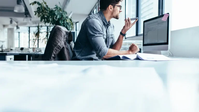 O Impacto Físico e Emocional de Fazer Menos com Mais Presença